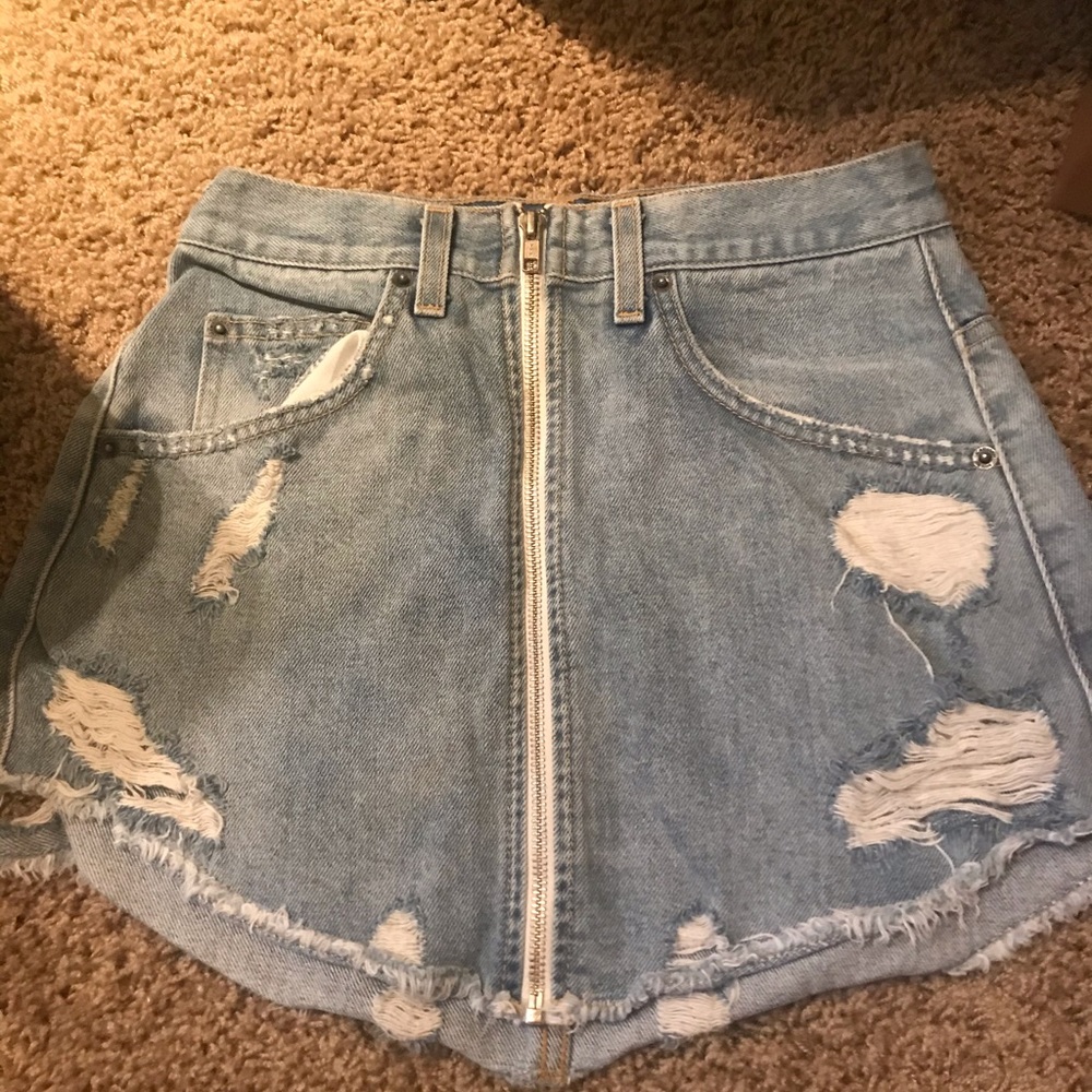 Carmar zip up skirt